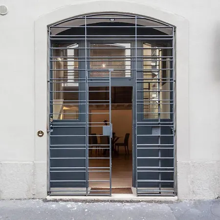 Minimal Loft In Centro A Apartment
