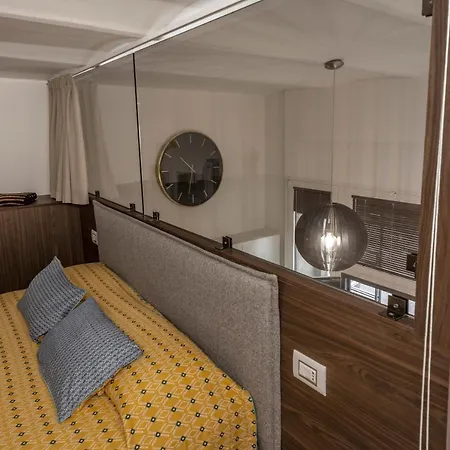 Minimal Loft In Centro A *