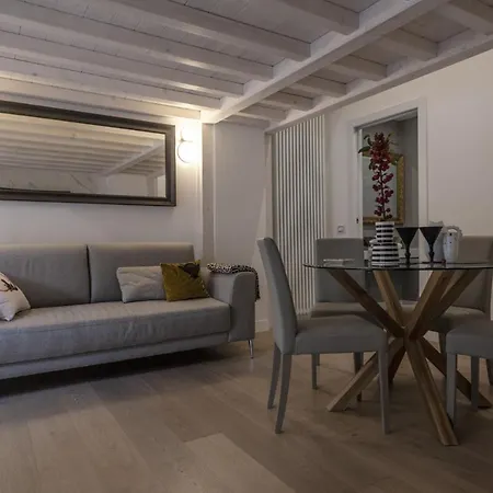 Apartment Minimal Loft In Centro A *